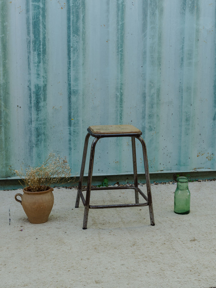 regis-tabouret-bois-1576-2