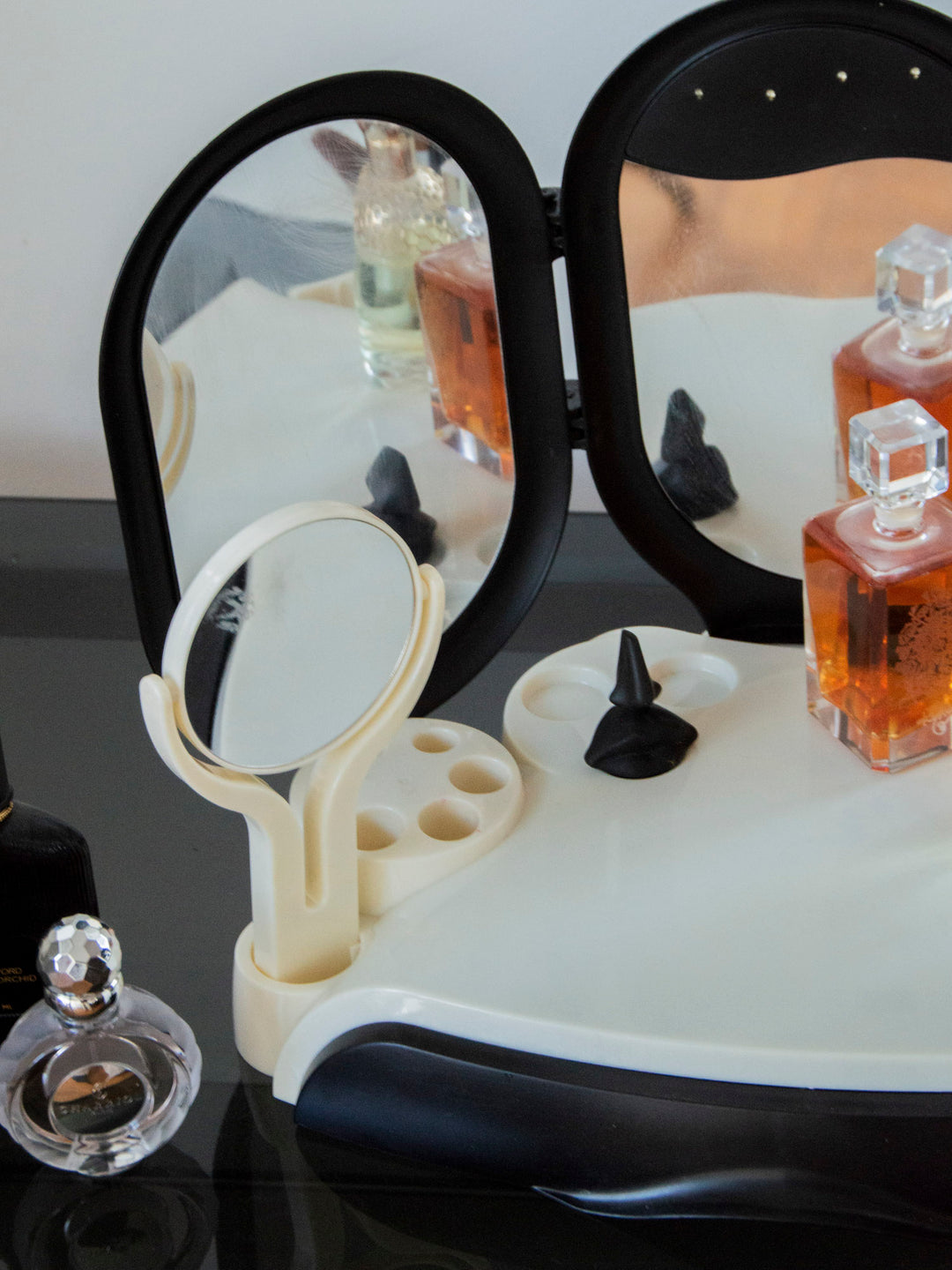 louise-coiffeuse-blanche-201-9