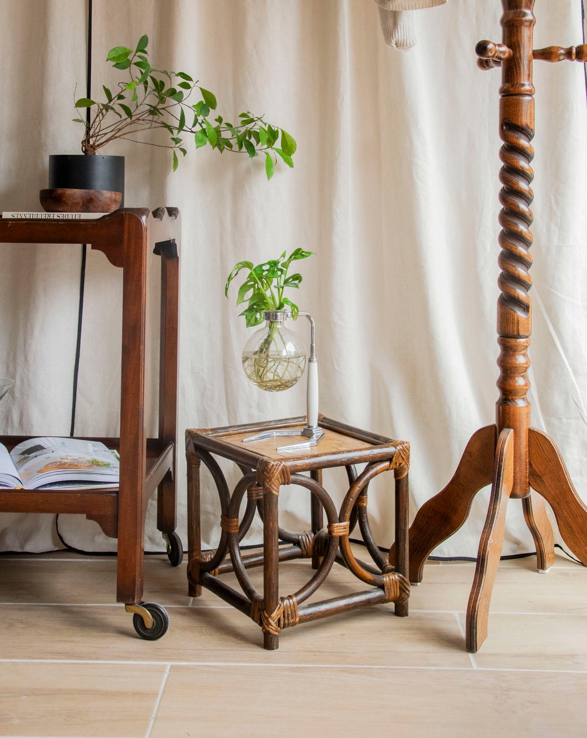 francine-table-appoint-rotin-1418-1