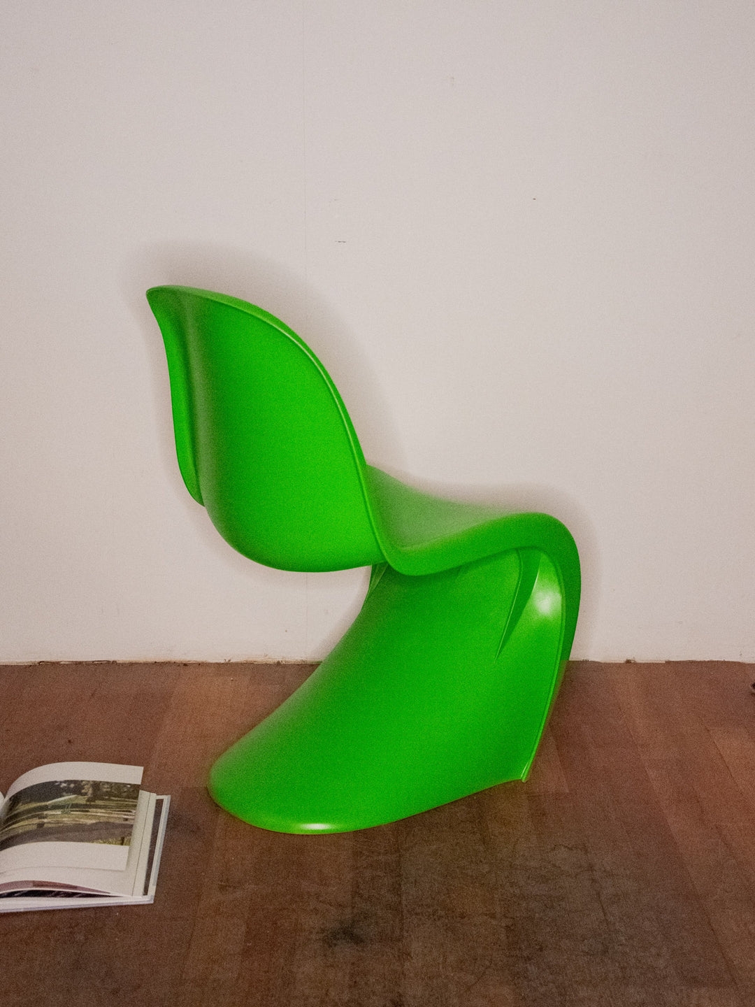 alma-chaise-plastique-1057-3