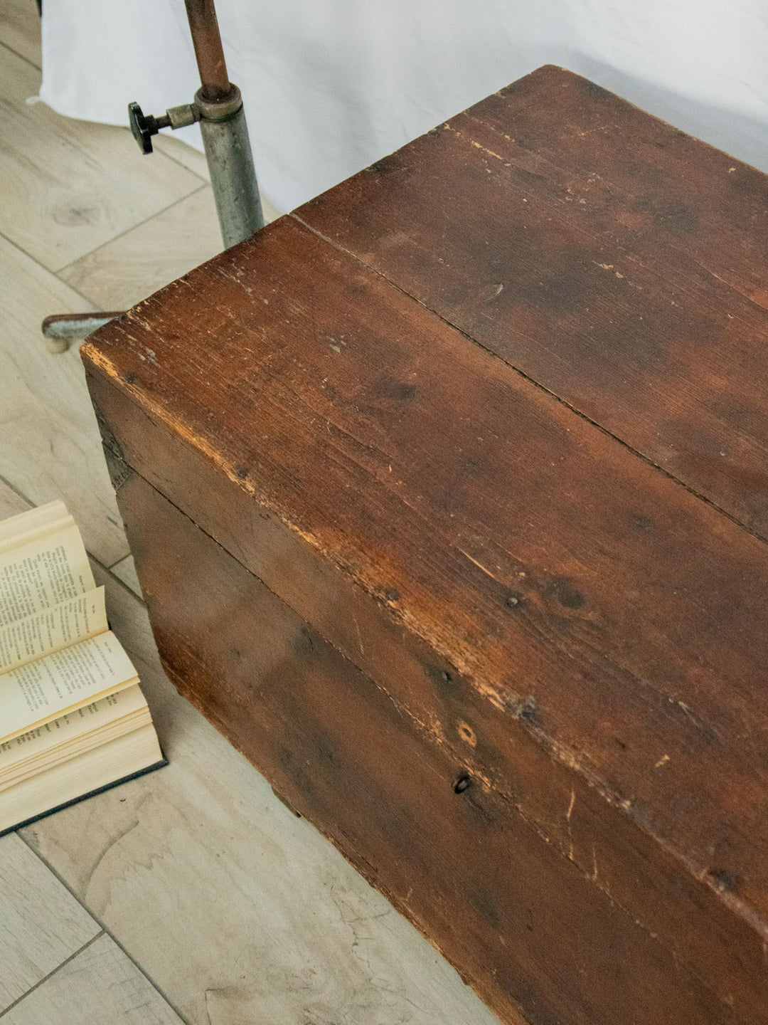 lucien-coffre-bois-112-4