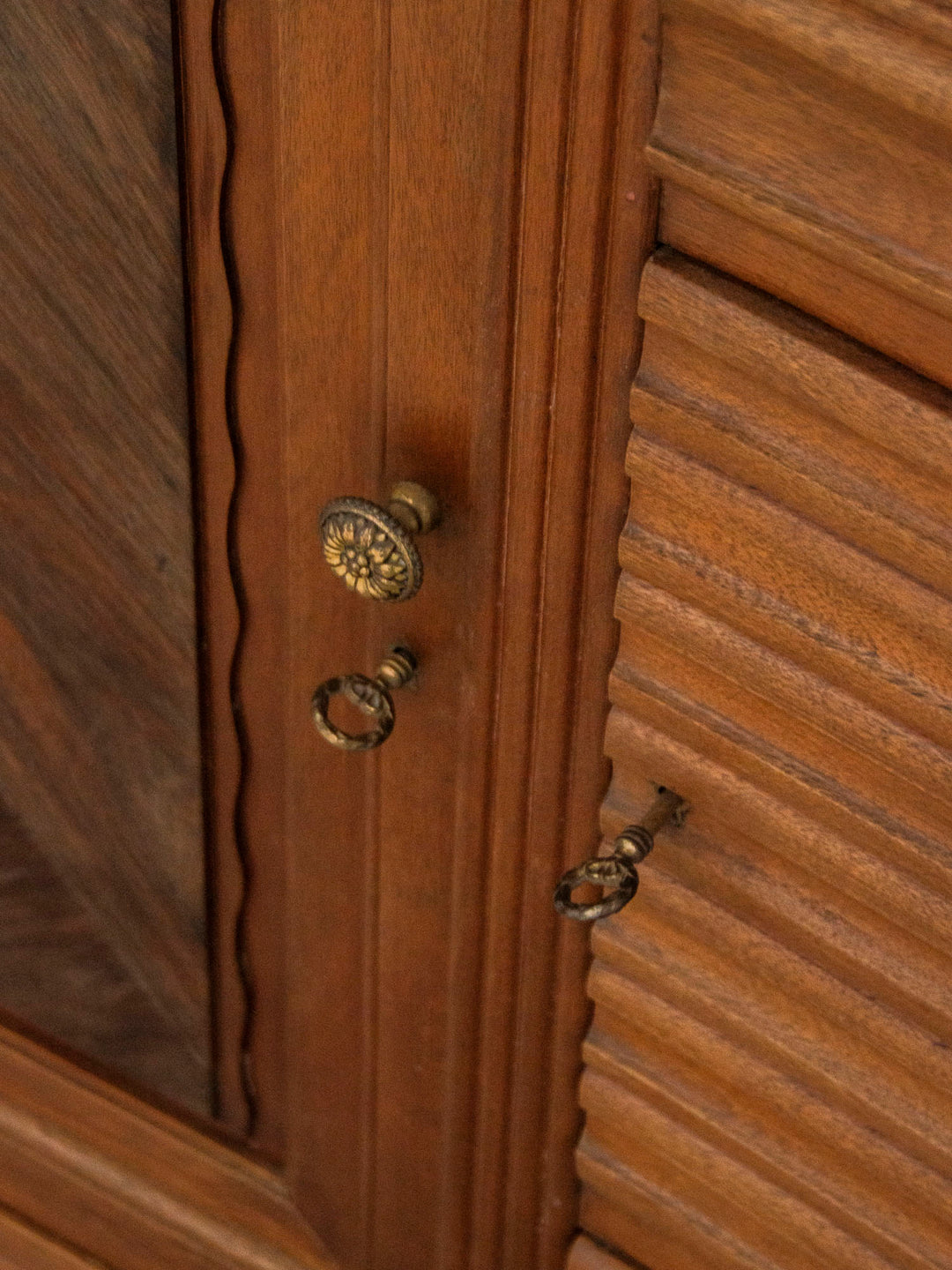 gilbert-buffet-bois-518-7