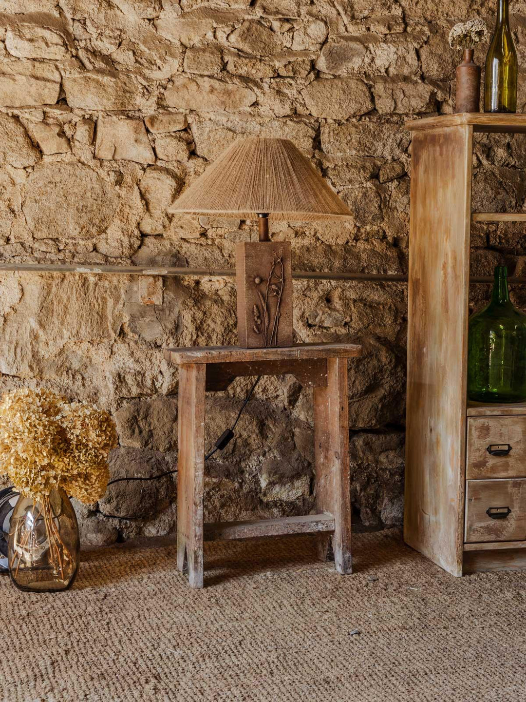 suzanne-lampe-à-poser-beton-540-3