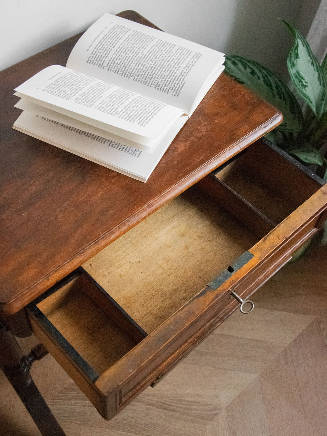 louise-coiffeuse-bois-185-5