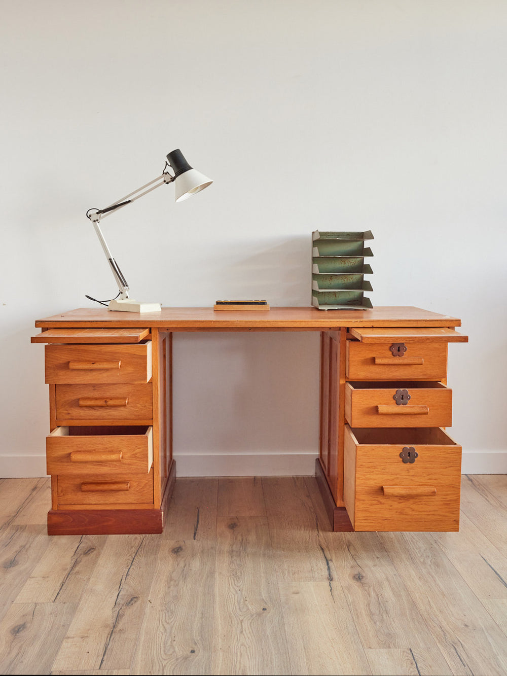 yvan-bureau-bois-444-2