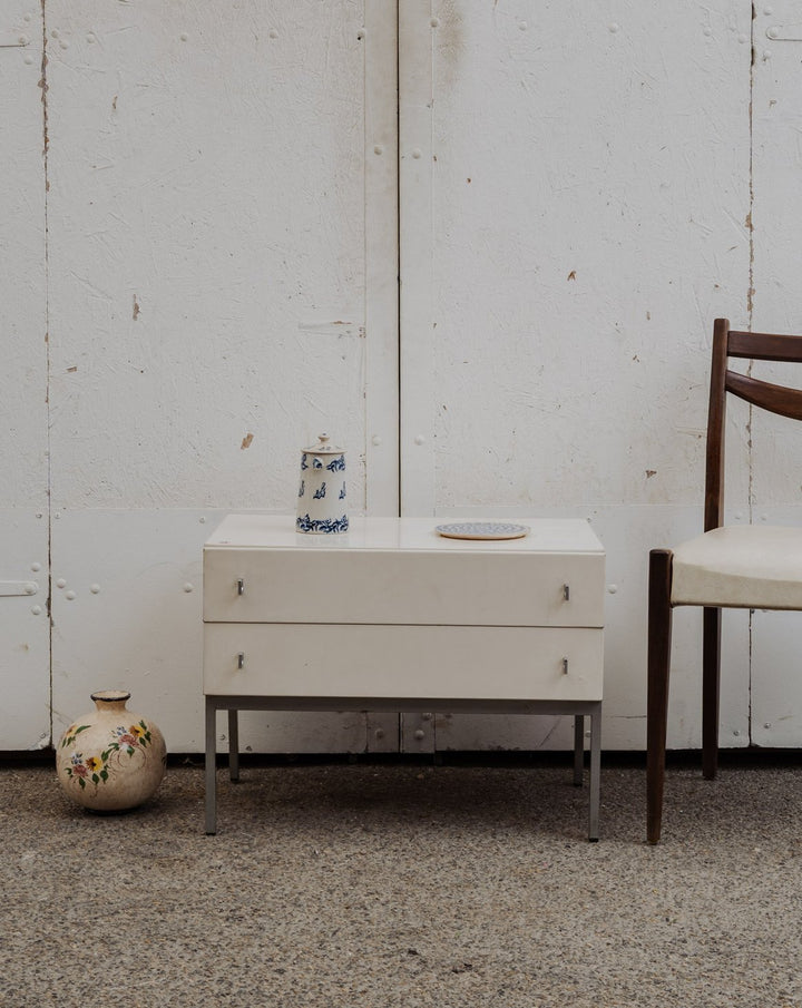 olga-commode-chrome-470-1