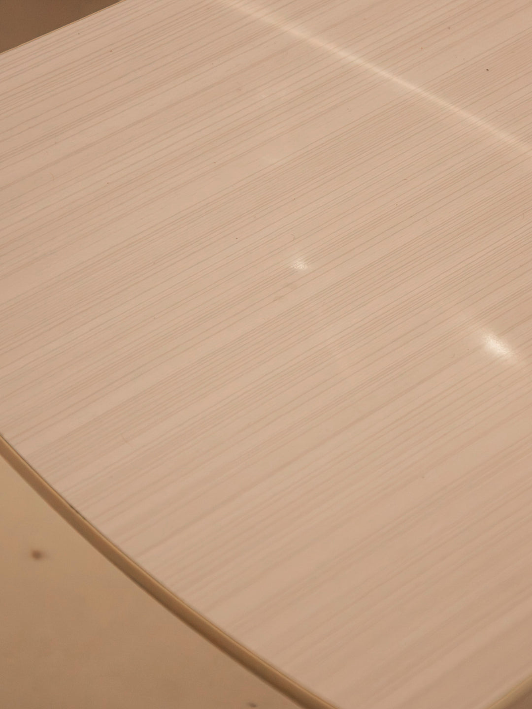 alma-chaise-formica-2036-7