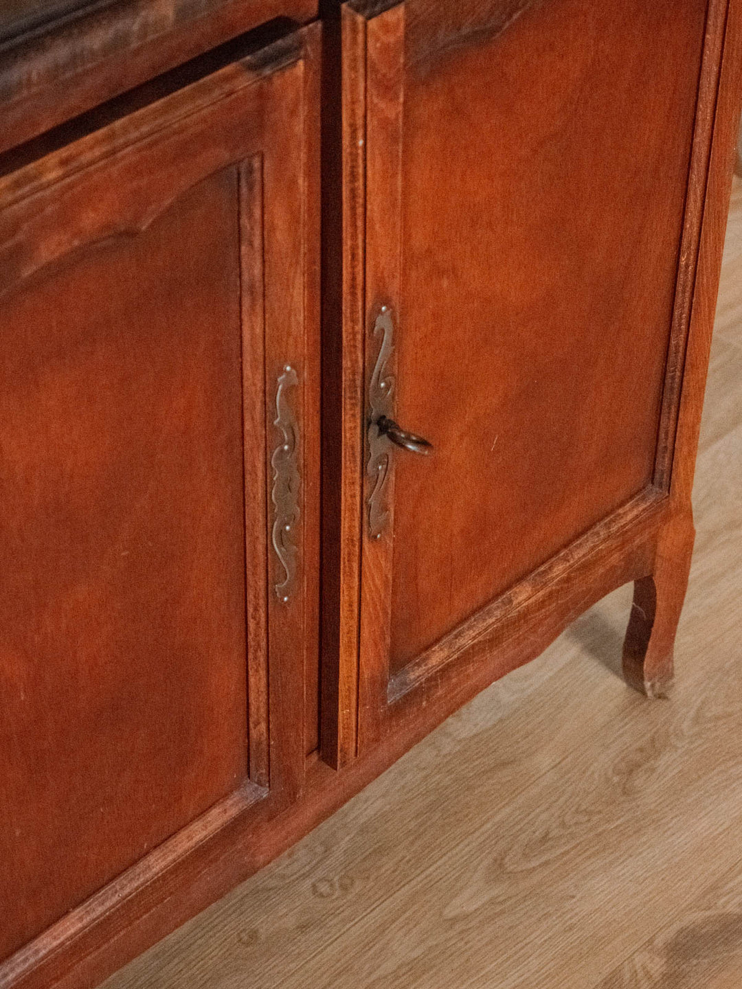 gilbert-buffet-bois-536-6