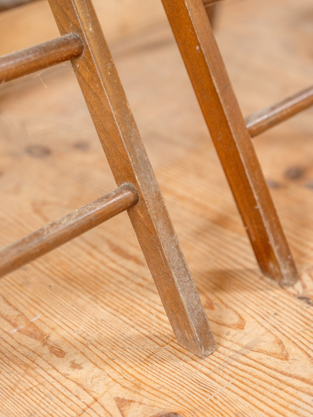 claude-chaise-bois-1462-11