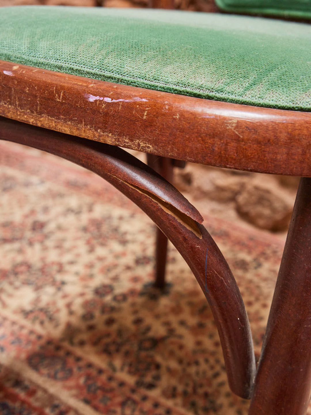 claude-chaise-bois-1336-8