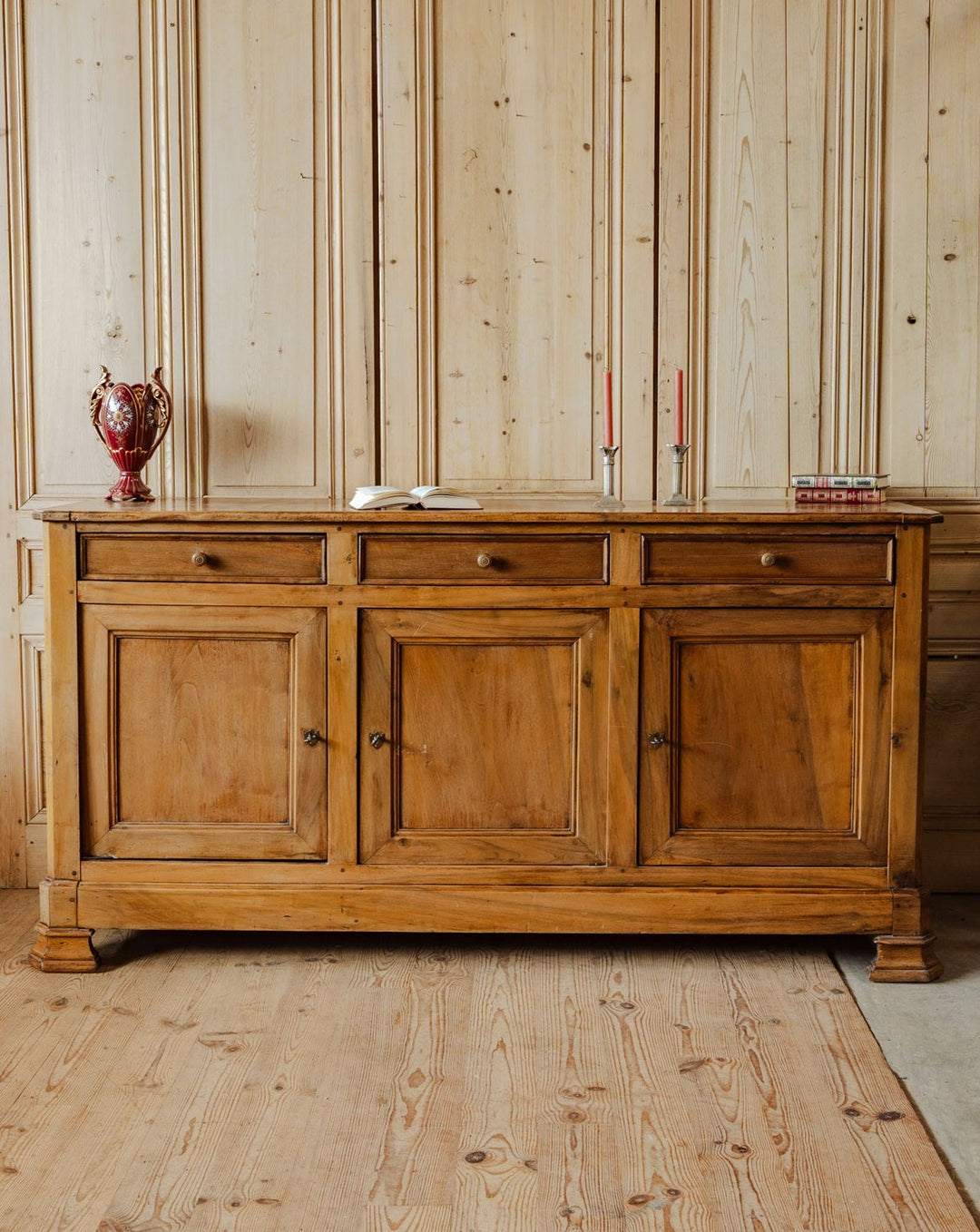 margaret-enfilade-bois-471-1