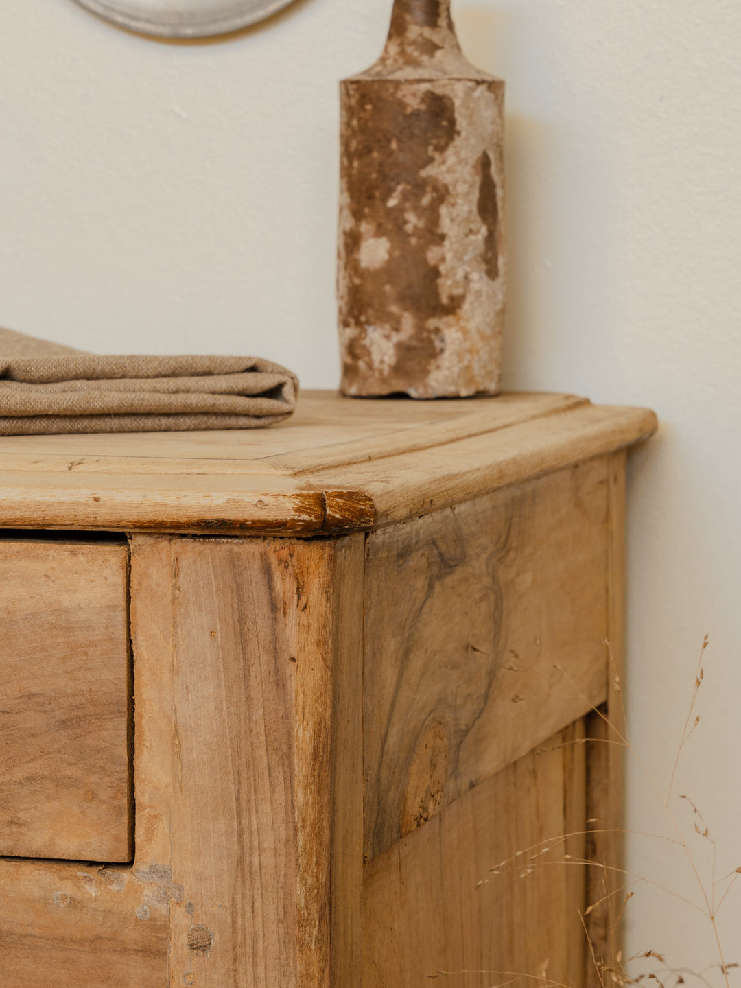 gilbert-buffet-noyer-530-6