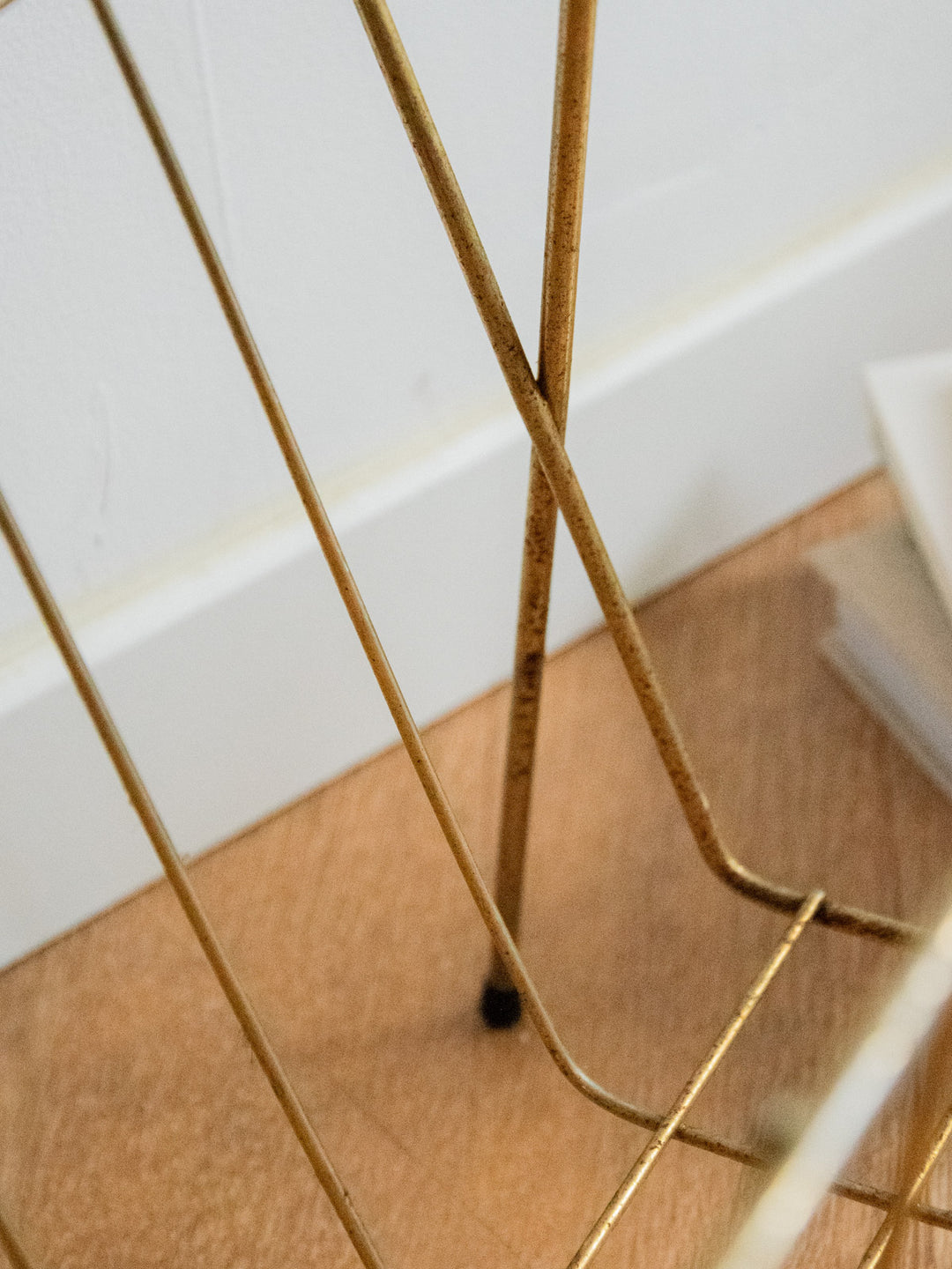 marius-porte-revue-metal-238-8