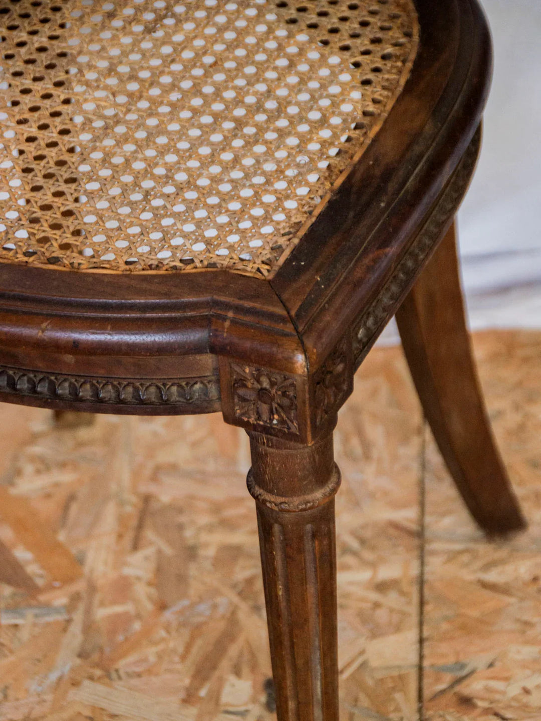 claude-chaise-bois-1050-8