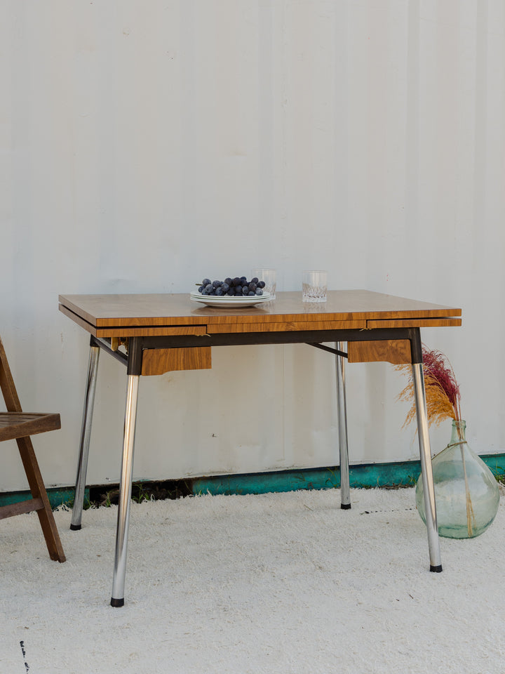 karla-table-a-manger-formica-1240-2