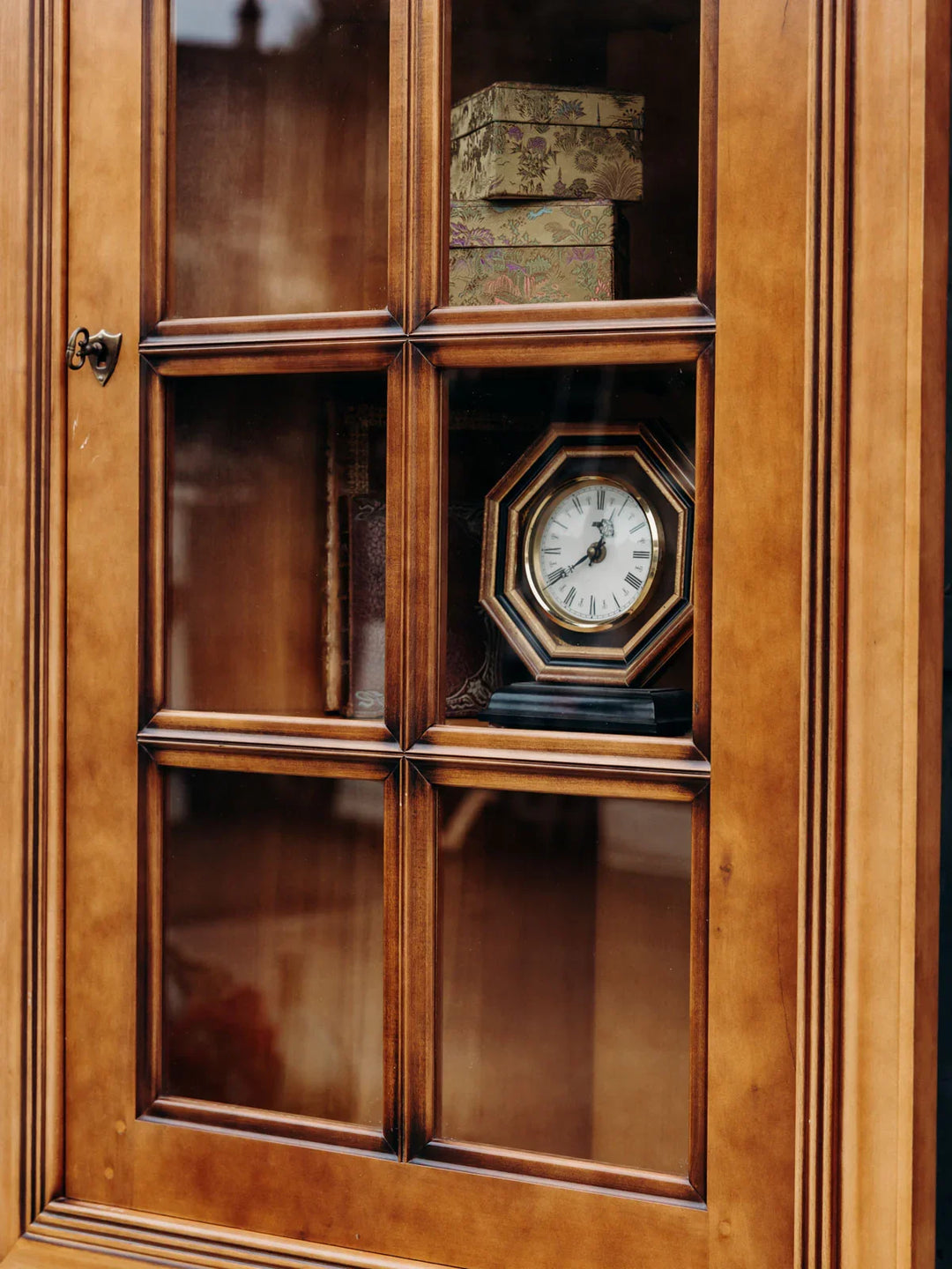 victoria-vitrine-bois-147-3