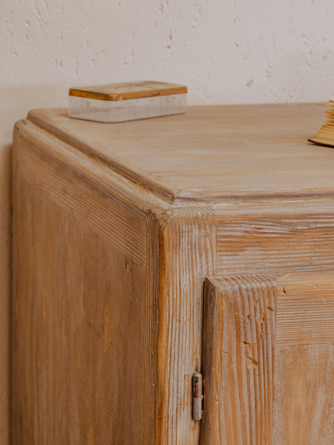 gilbert-buffet-bois-743-7