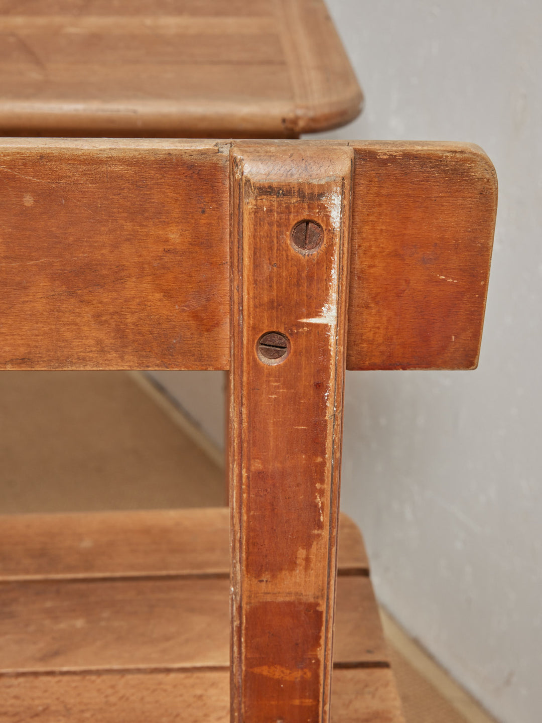 edouard-bureau-bois-470-7