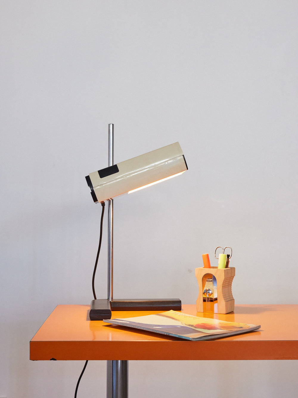 julia-lampe-à-poser-plastique-941-2