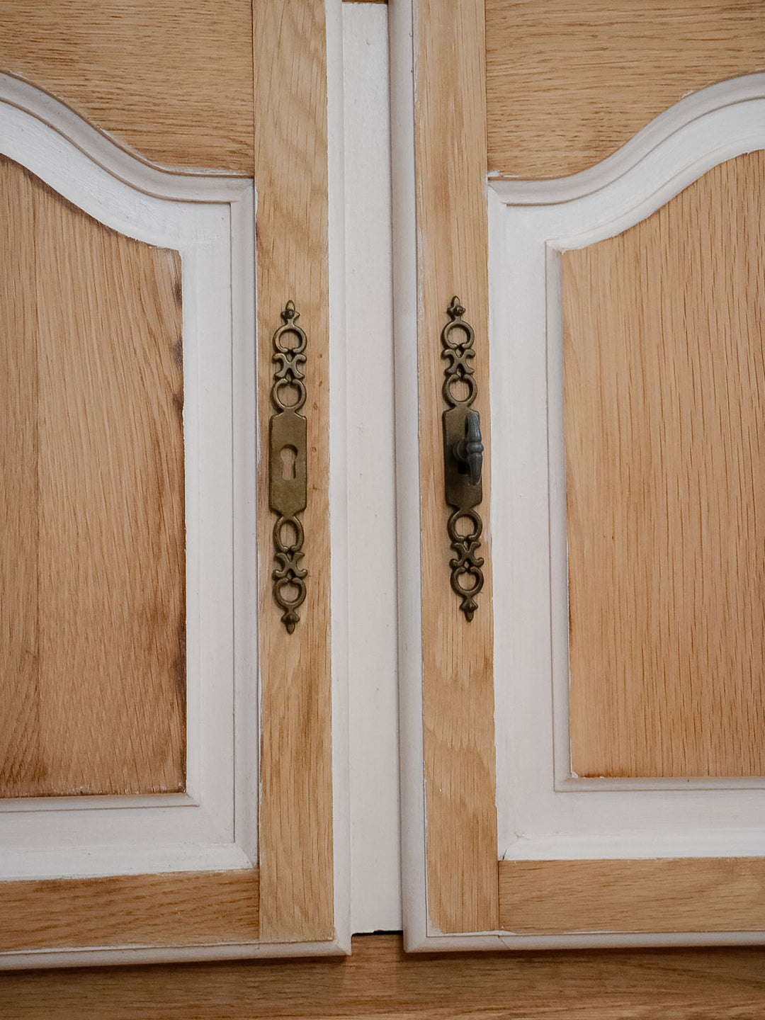 gilbert-buffet-chêne-638-8