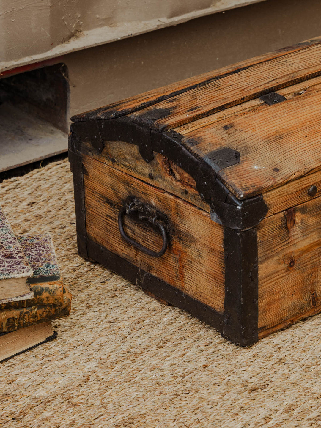 lucienne-malle-bois-260-6