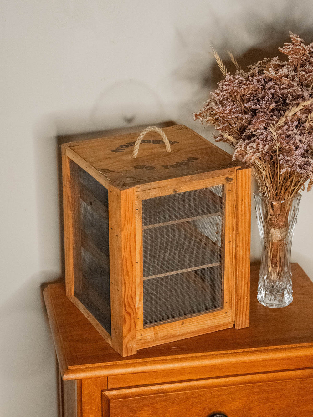 guy-garde-manger-bois-28-2