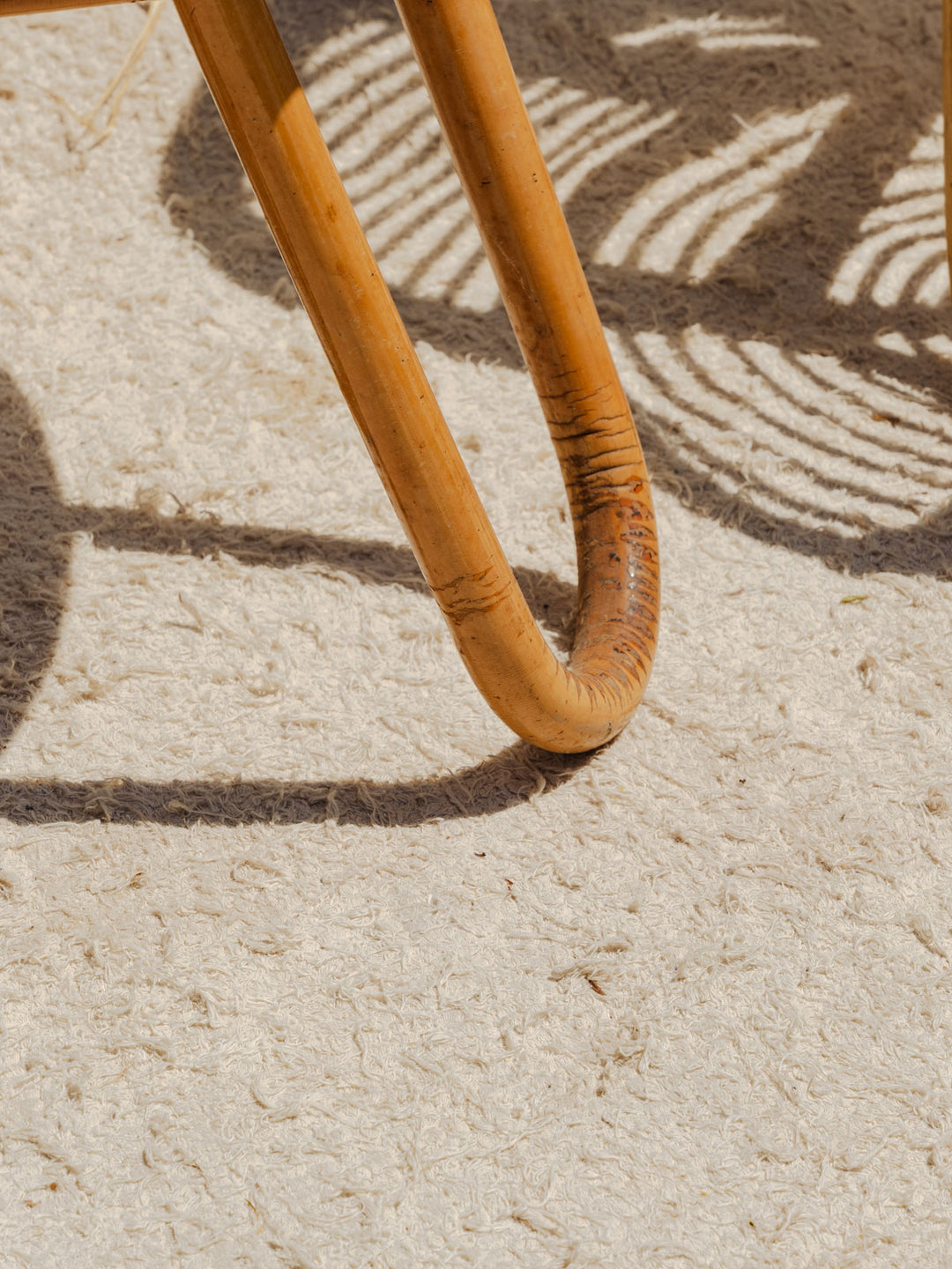 ange-ensemble-table-et-chaises-rotin-24-10
