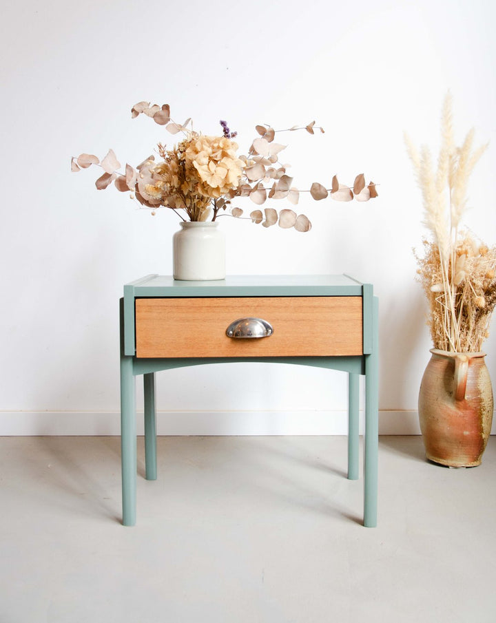 odile-table-chevet-teck-1401-1