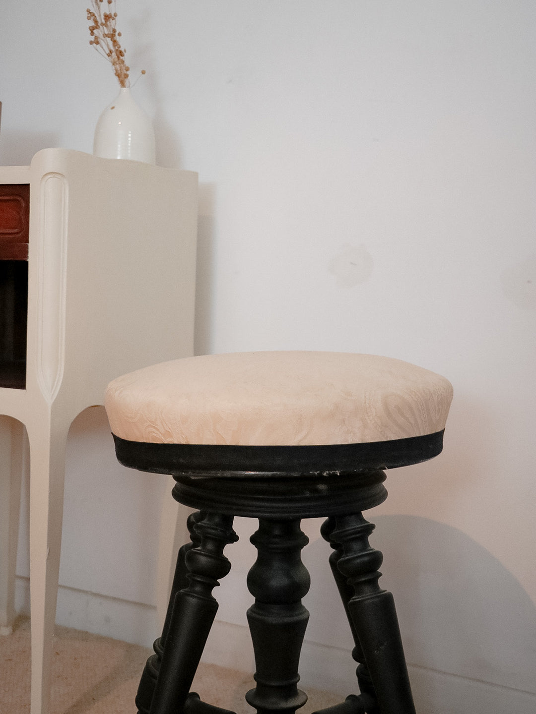 regis-tabouret-bois-799-6