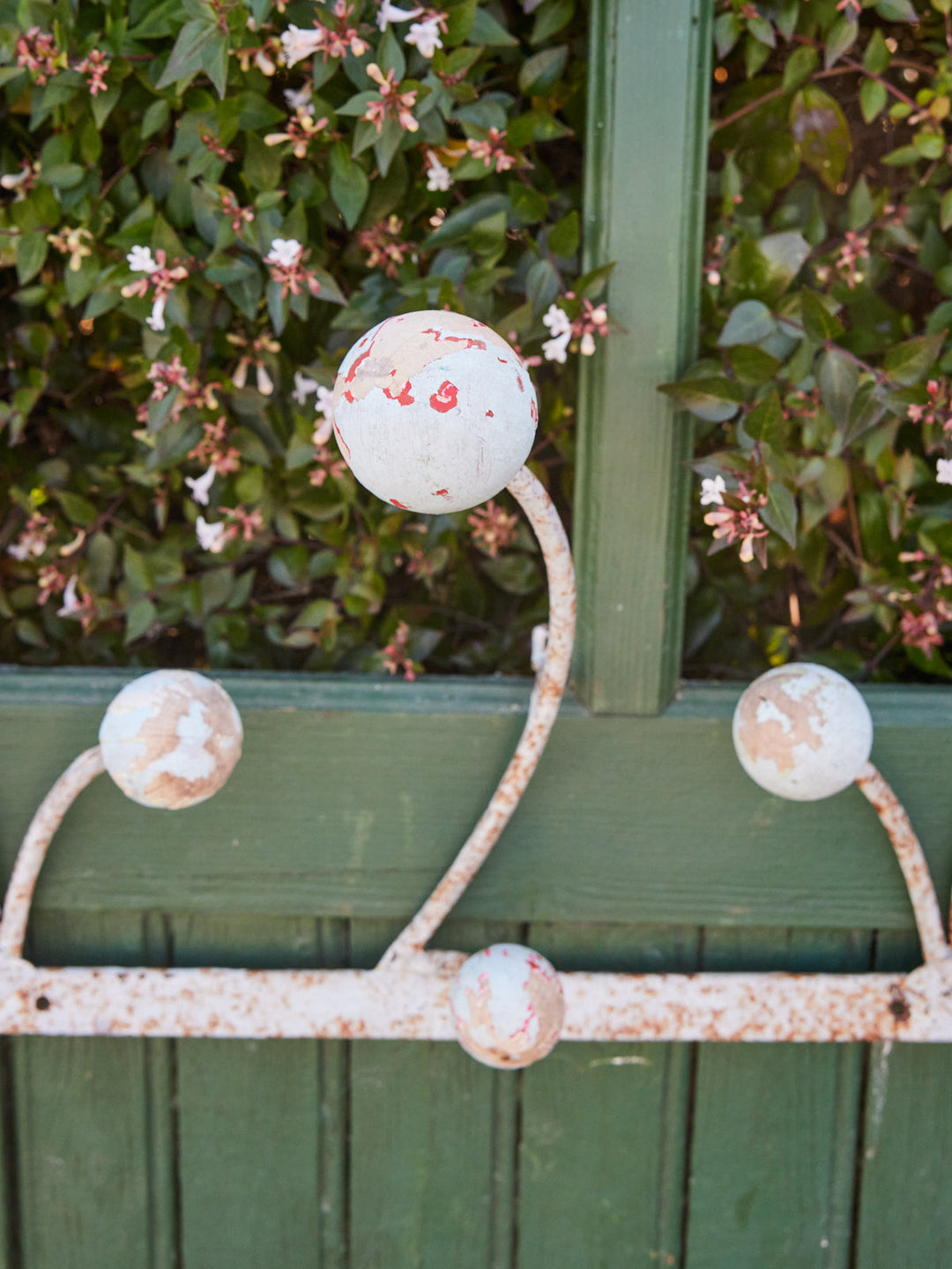 max-porte-manteau-fer-forgé-bois-vintage-409-6
