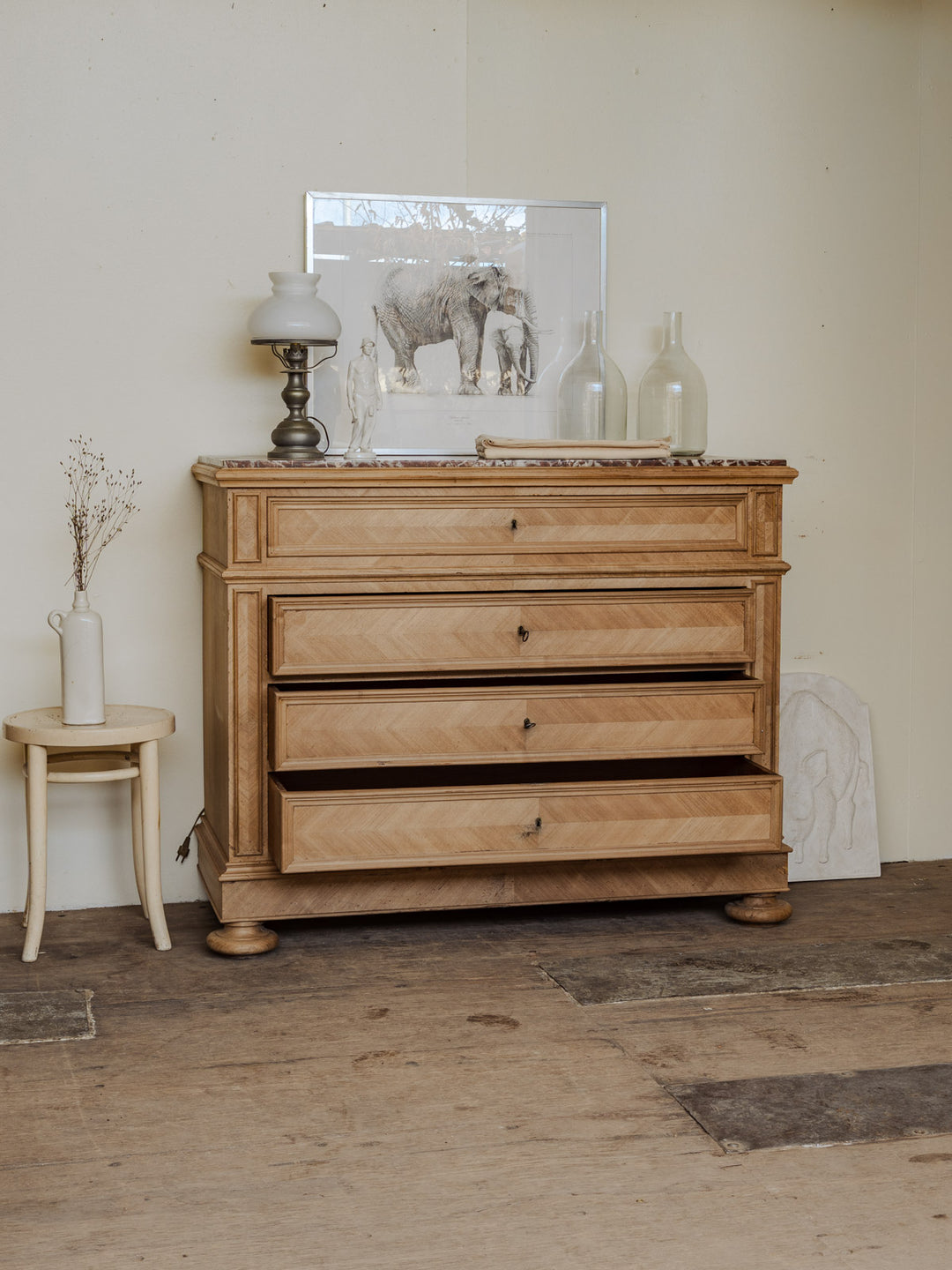 olga-commode-marbre-324-2