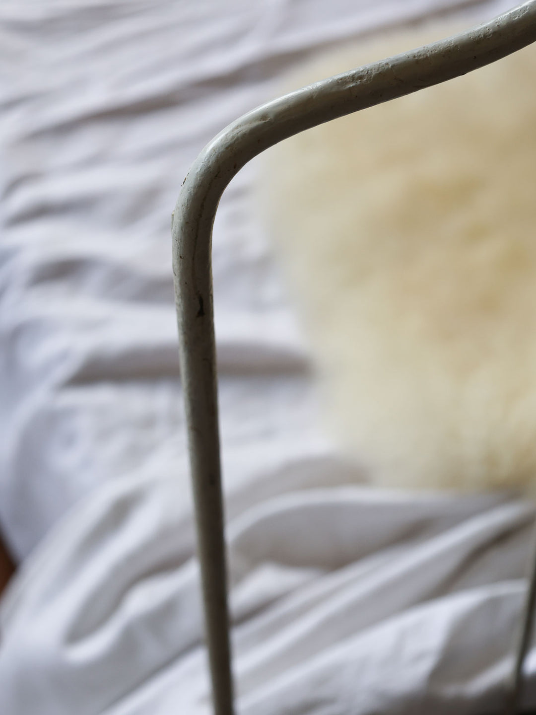 martine-banquette-metal-37-6