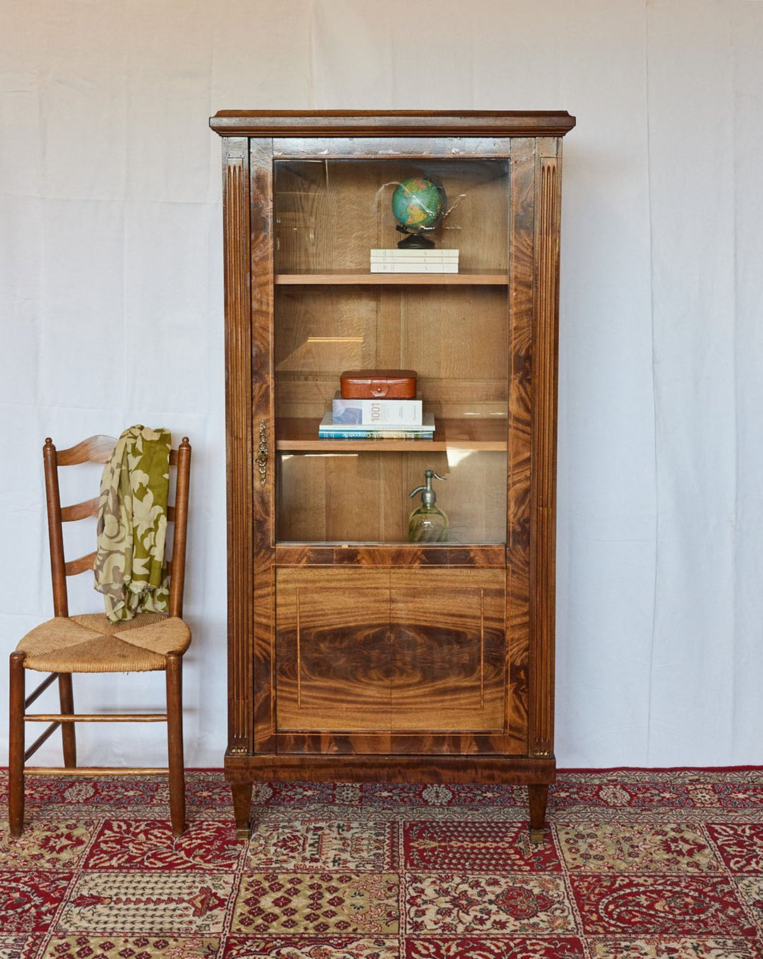 victoria-vitrine-bois-1299-1
