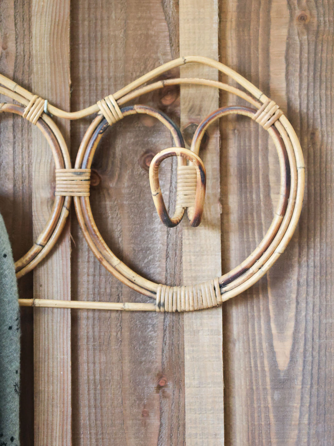 max-porte-manteau-bois-rotin-236-3