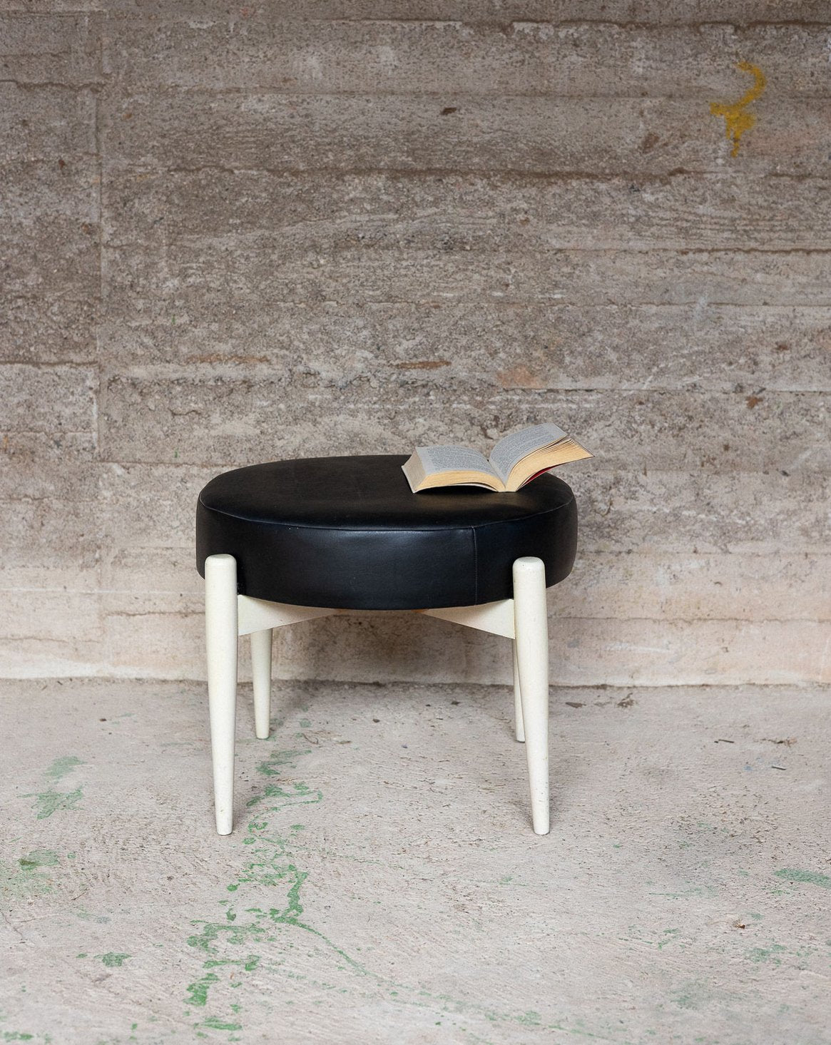 axel-tabouret-skai-contemporain-741-1