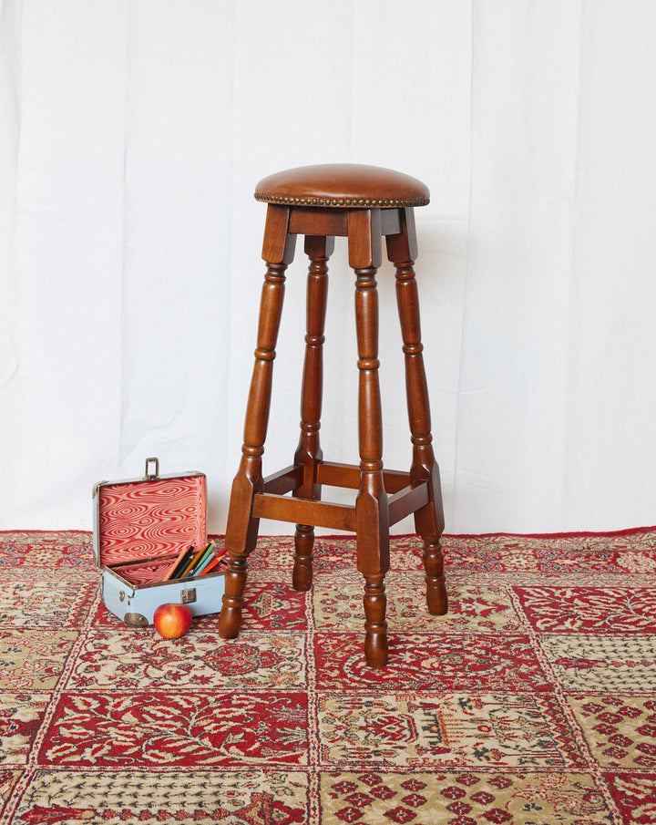 regis-tabouret-bois-1475-1