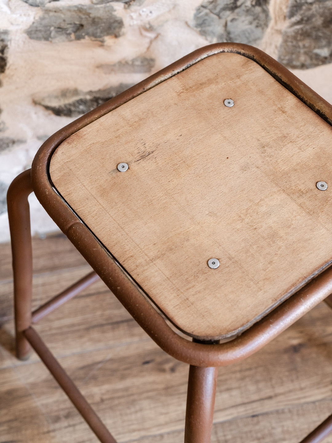 regis-tabouret-metal-1355-7