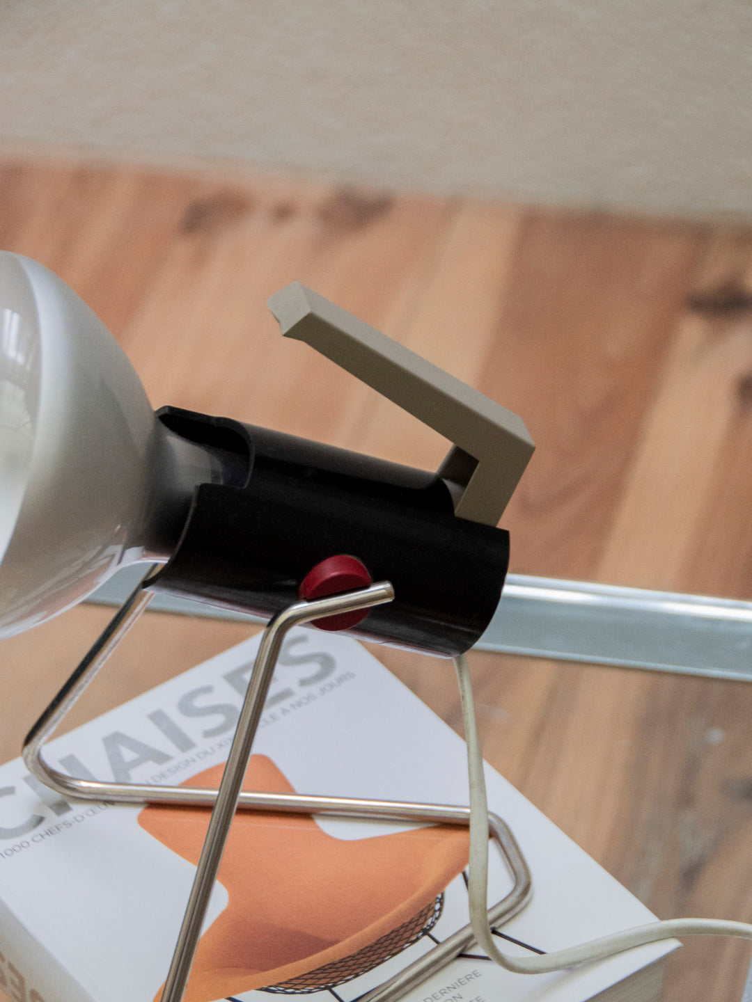 julia-lampe-à-poser-perriand-542-6