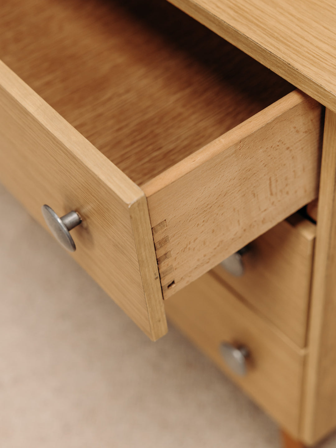 olga-commode-bois-286-5