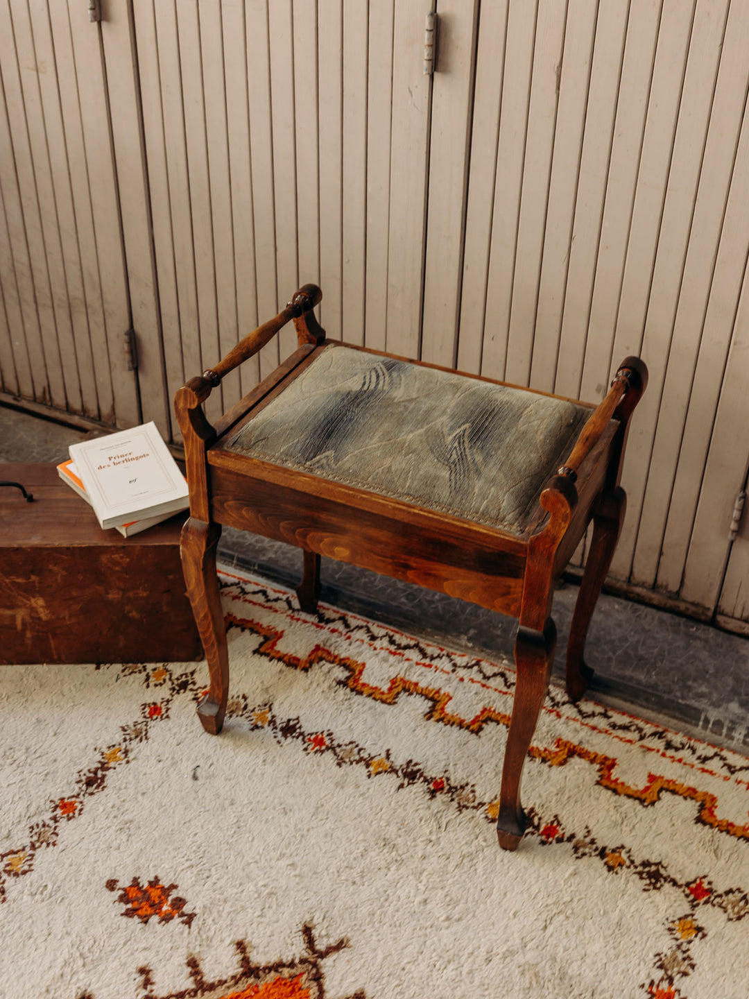 regis-tabouret-acajou-1549-3