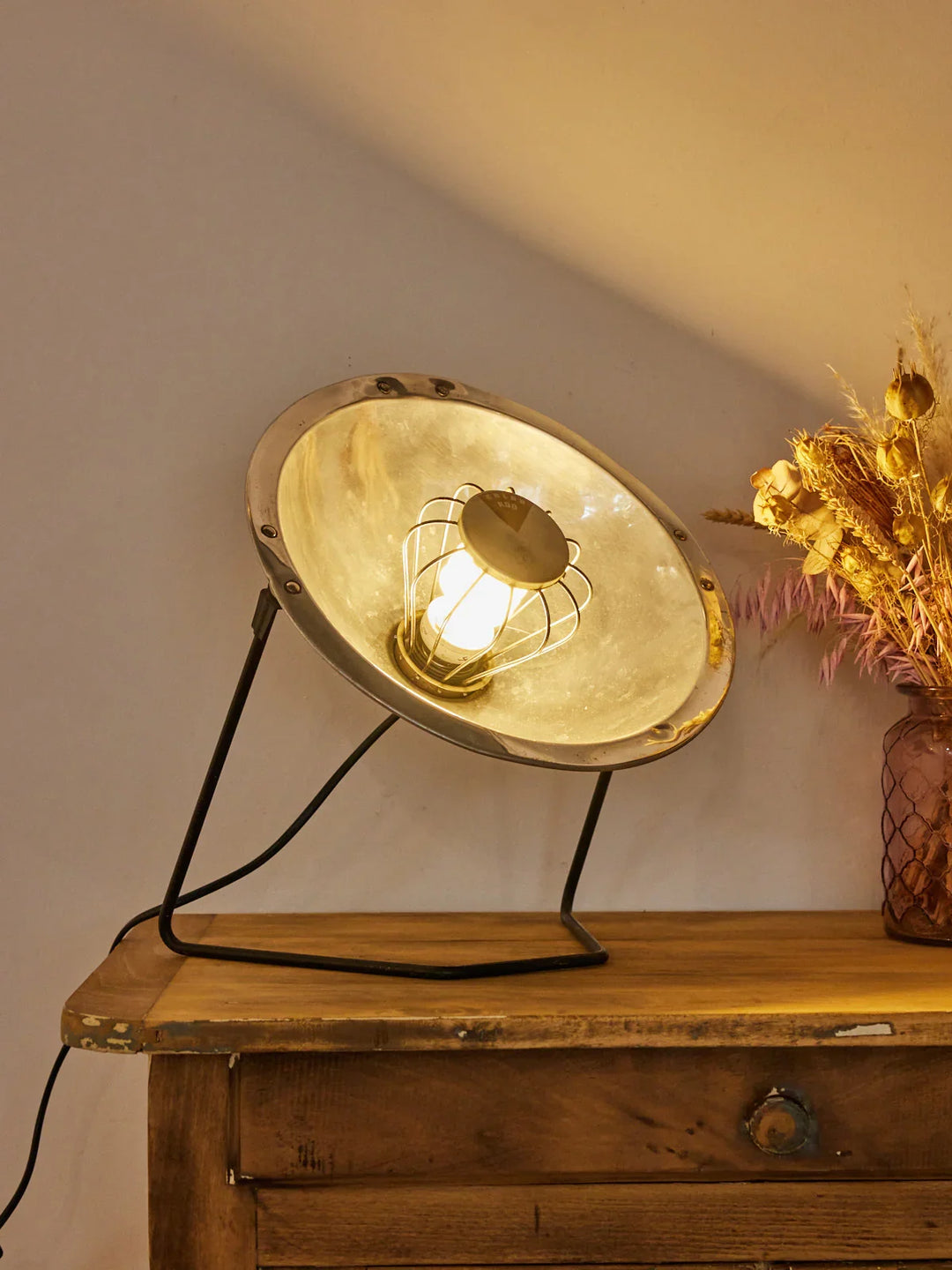 julia-lampe-à-poser-aluminium-722-2