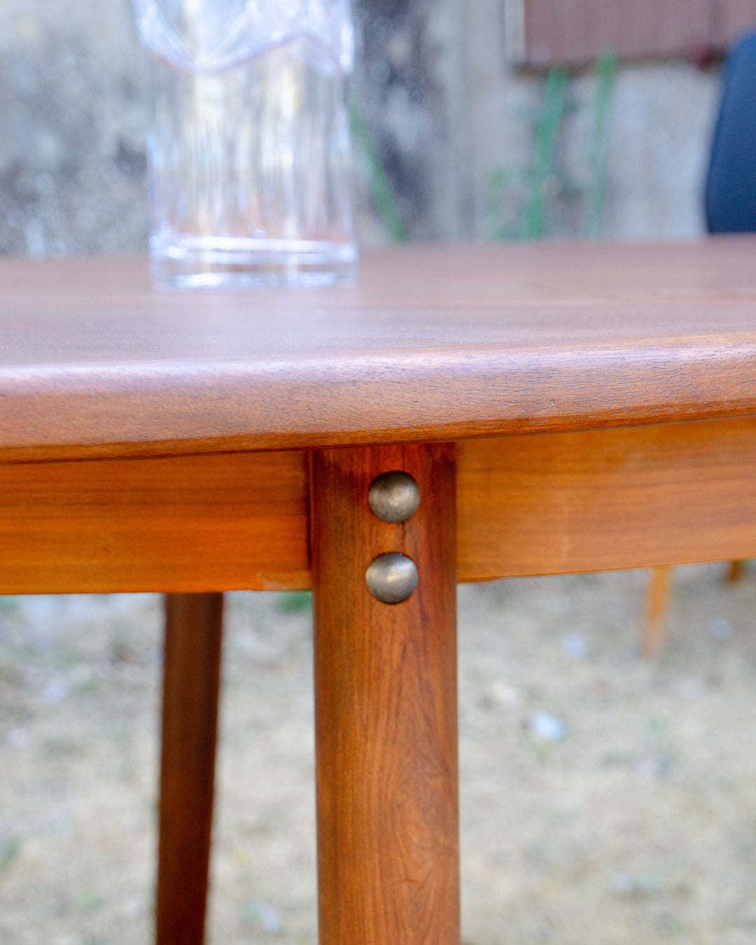 karla-table-a-manger-teck-1216-8
