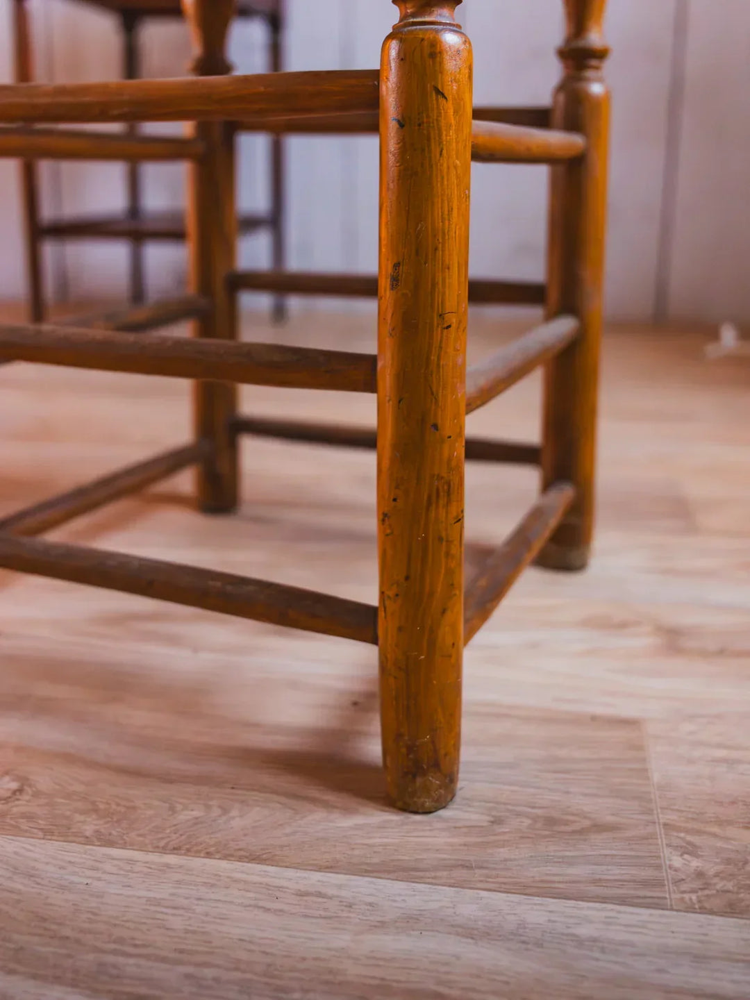 regis-tabouret-bois-796-10