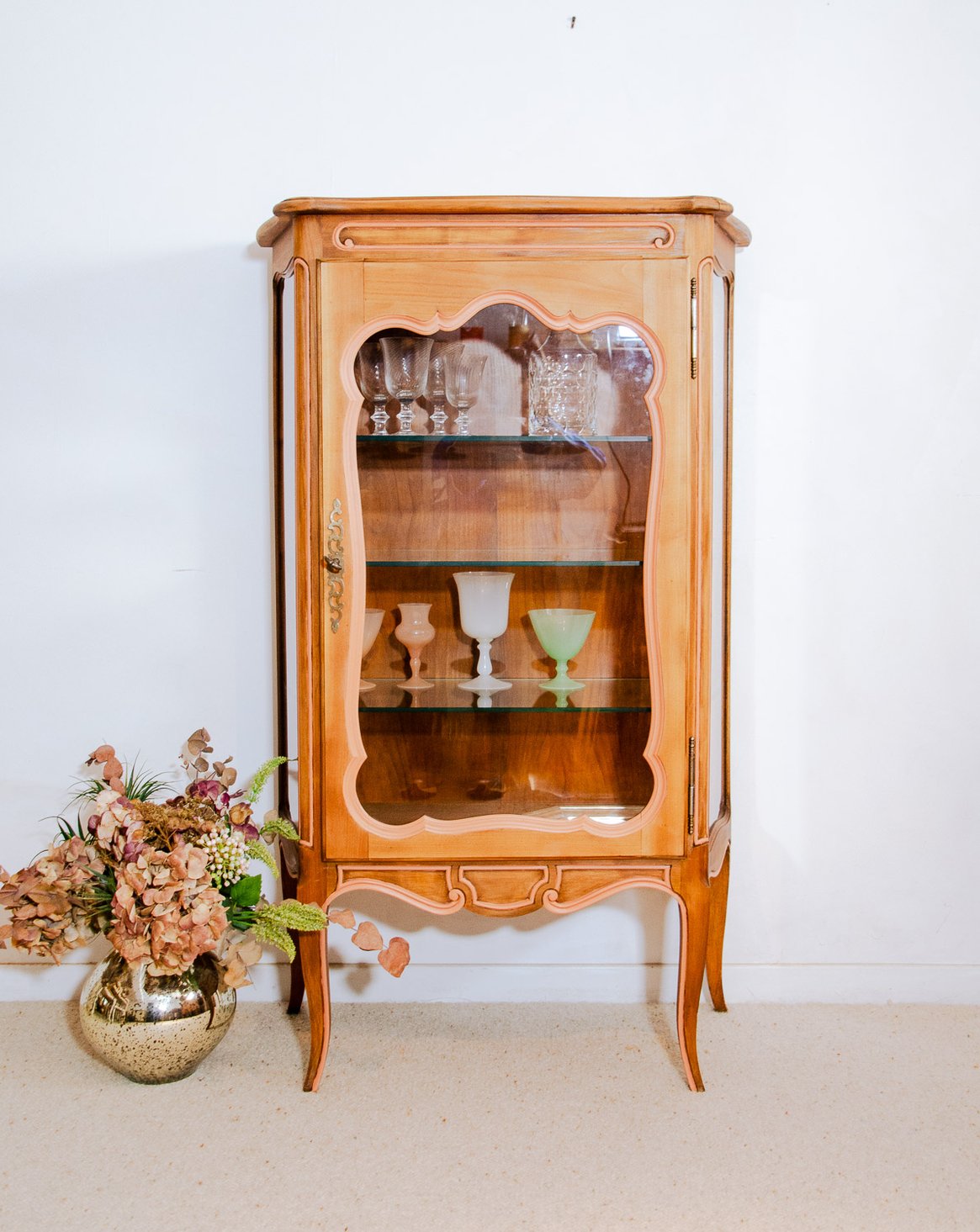 Our vintage furniture and second-hand furniture
