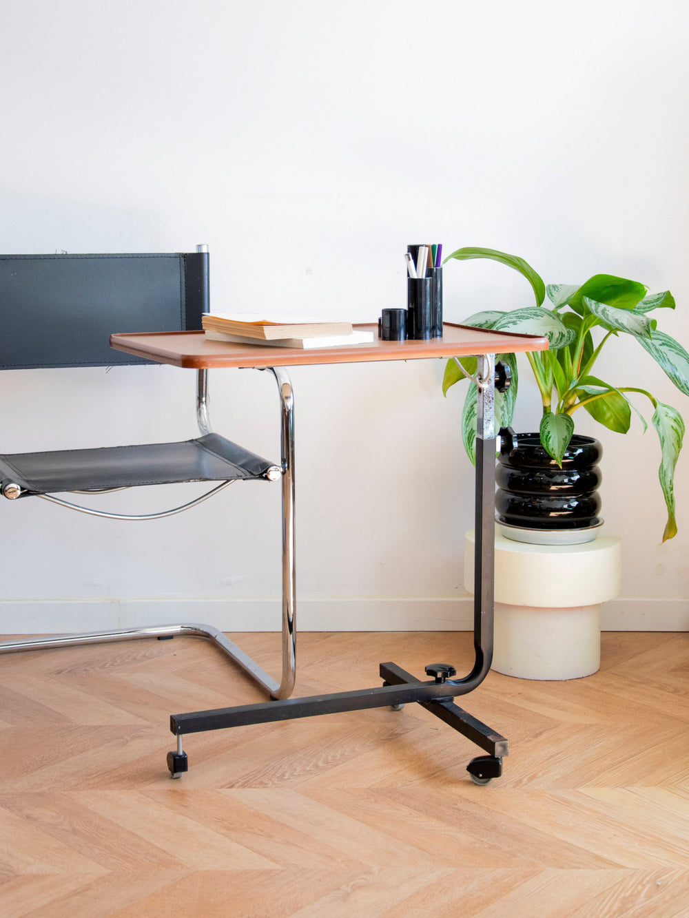 hanna-table-appoint-formica-1338-2