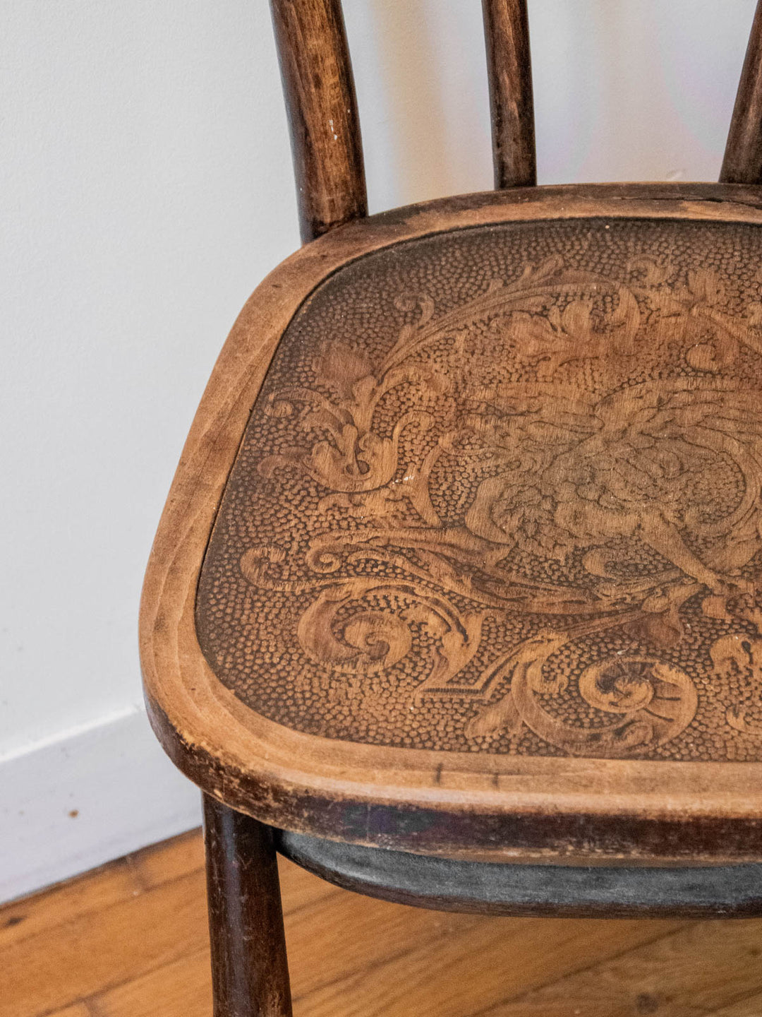 claude-chaise-bois-1061-5