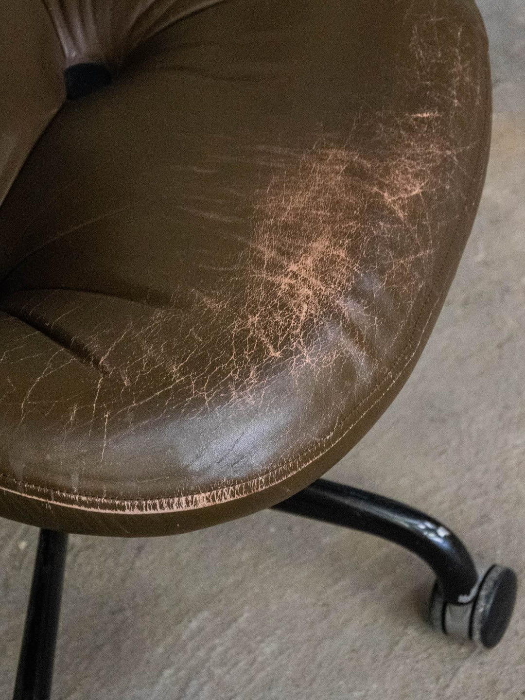 jakob-fauteuil-metal-717-10