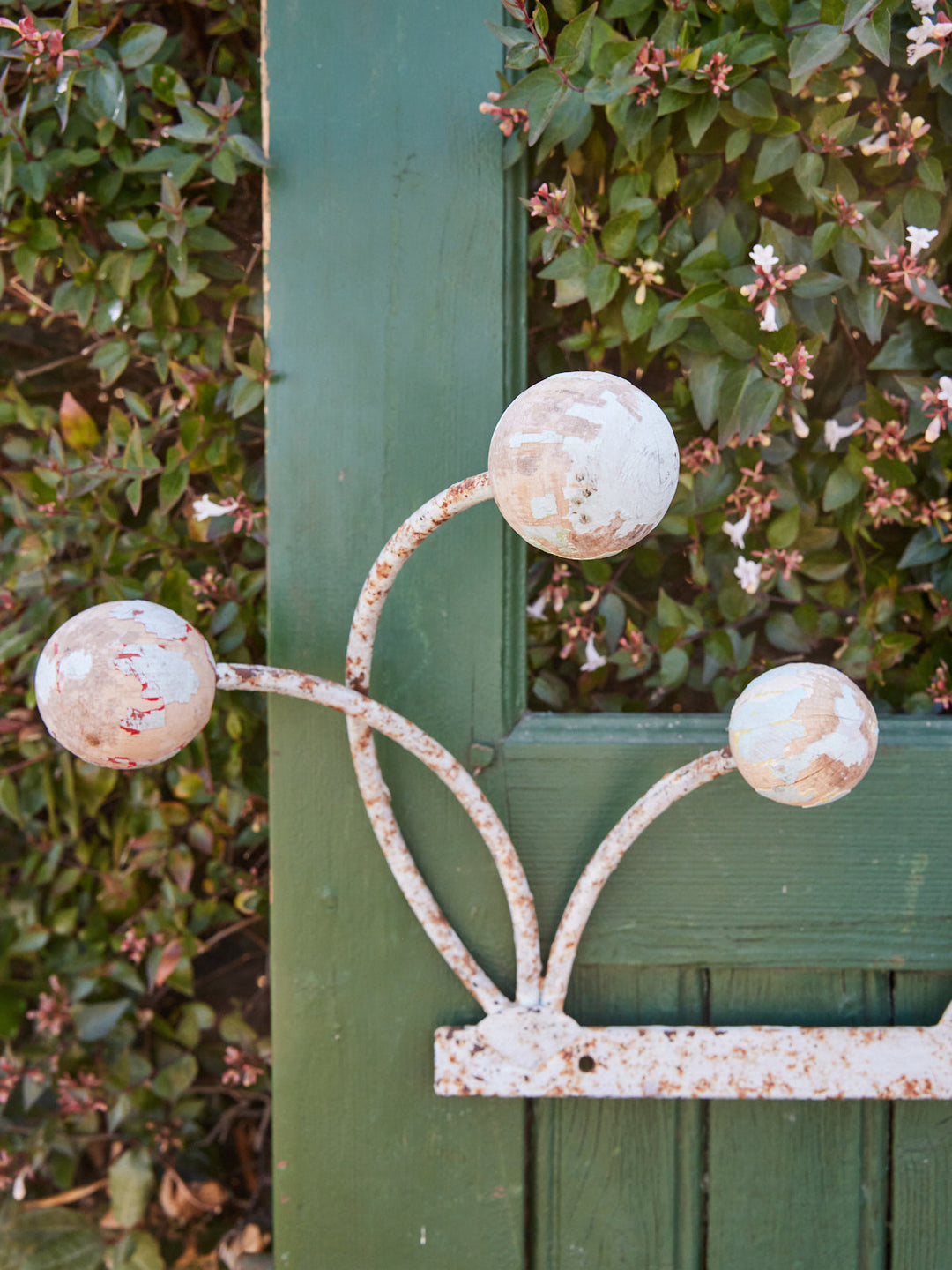 max-porte-manteau-fer-forgé-bois-vintage-409-5