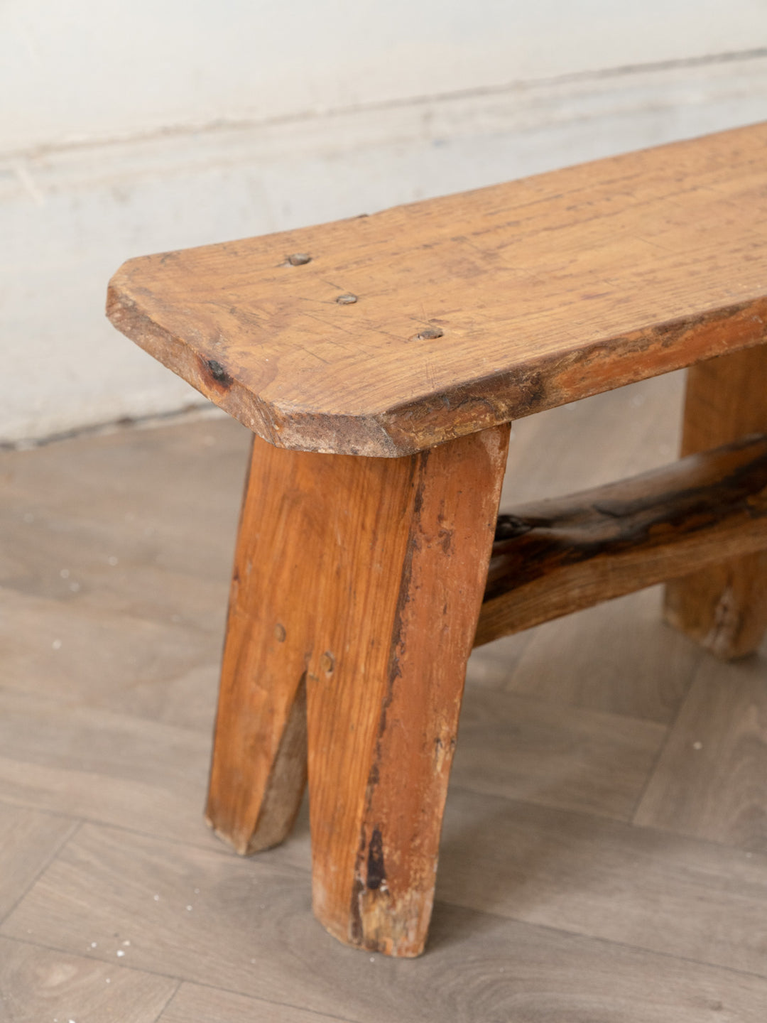 regis-tabouret-bois-1533-8