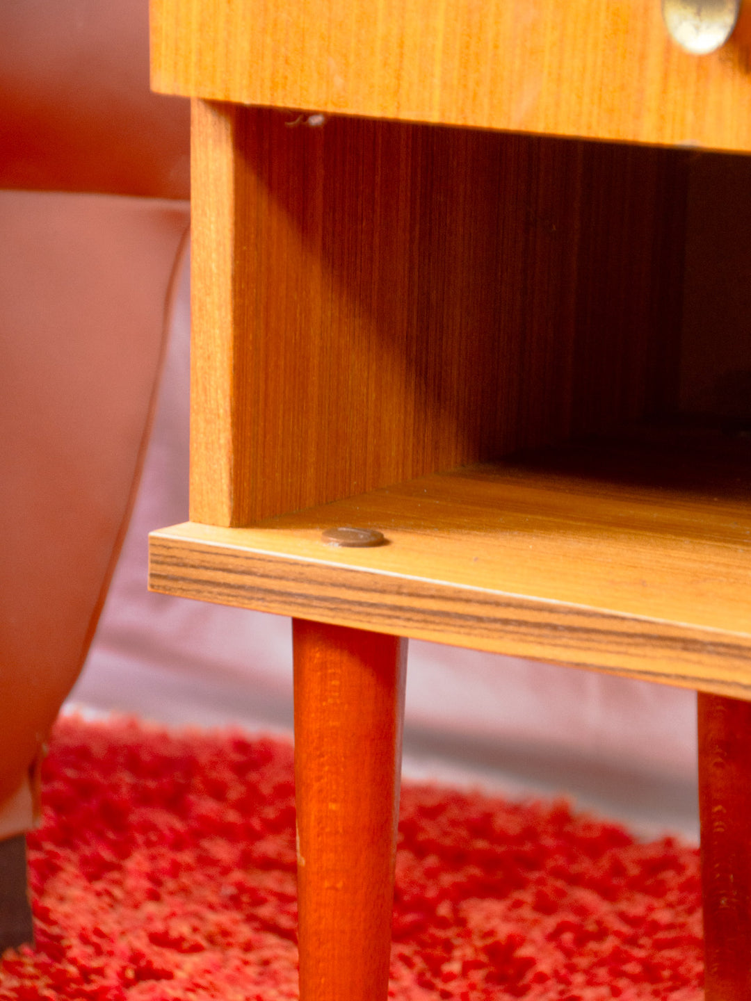 odile-table-chevet-teck-1618-9